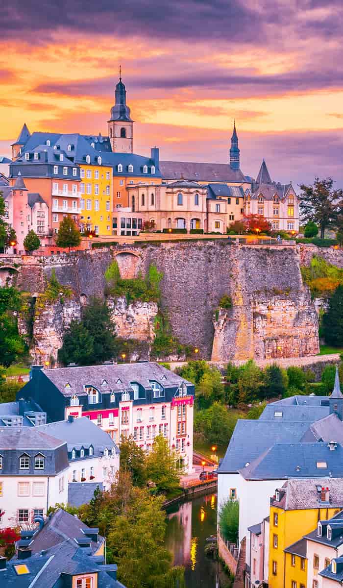 eSIM data plans for Luxembourg